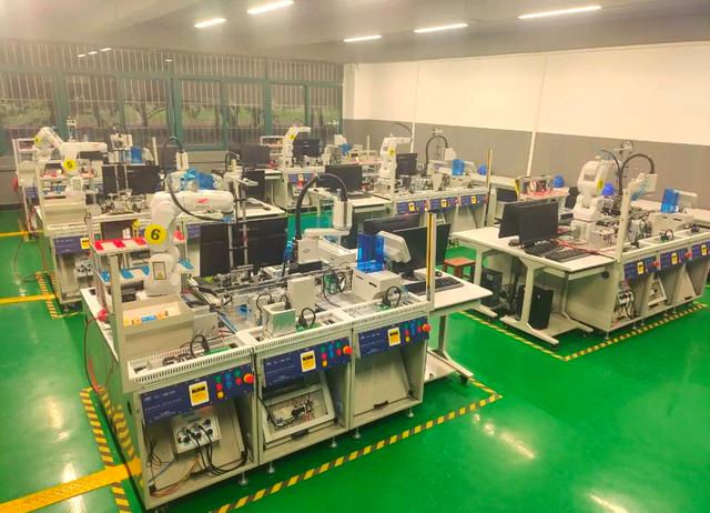 智能制造专业与实训室 智能工厂的核心培训基地